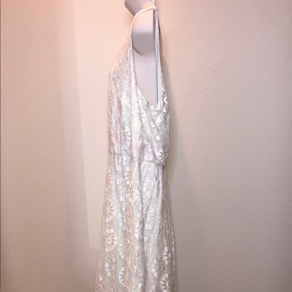 CATO - Sleeveless, Cream-Colored, Lacy Dress - Picture 3 of 8